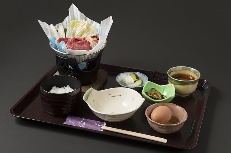 近江牛すきやき御膳 2,700円(税抜)